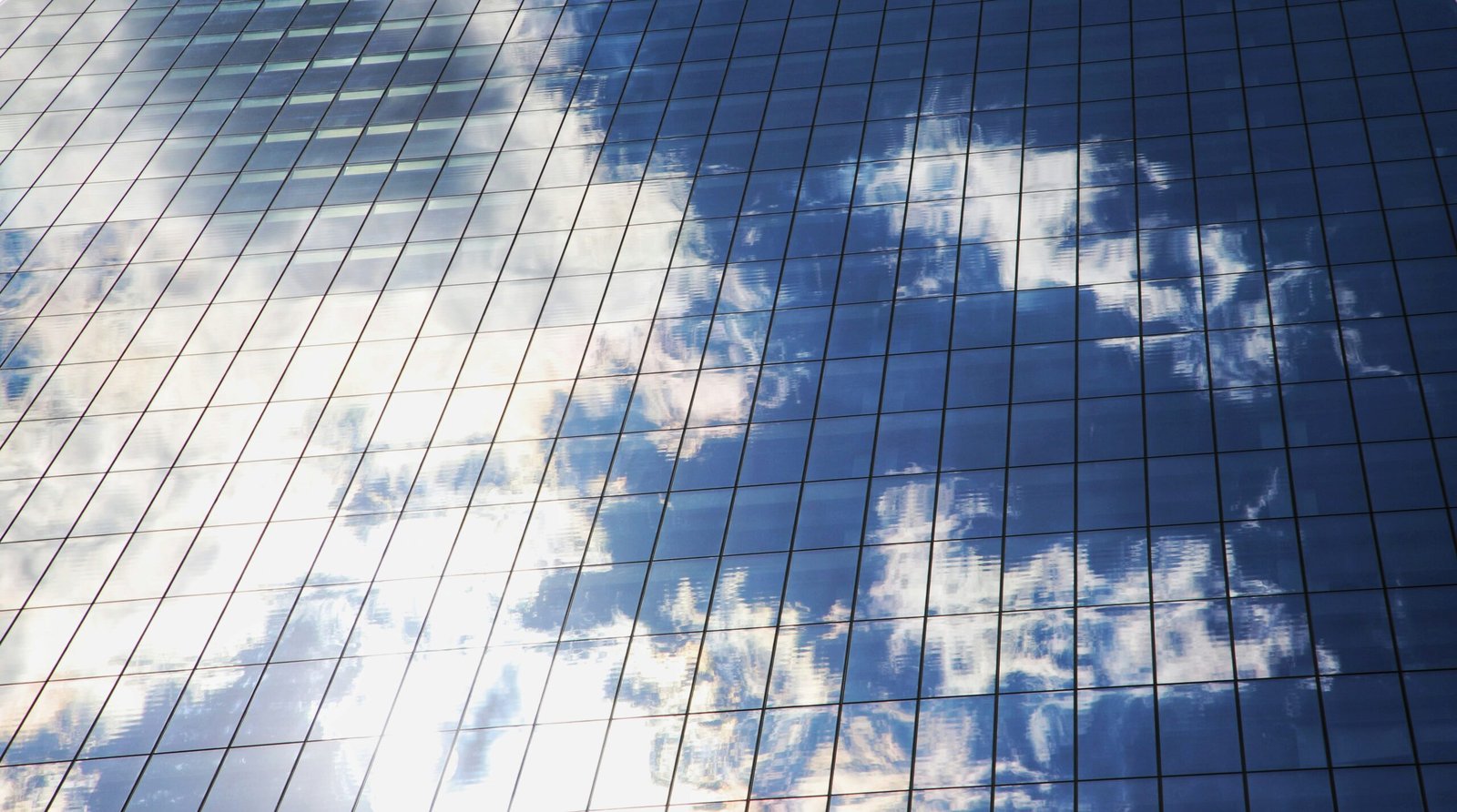 Exploring Career Opportunities in Cloud Hosting